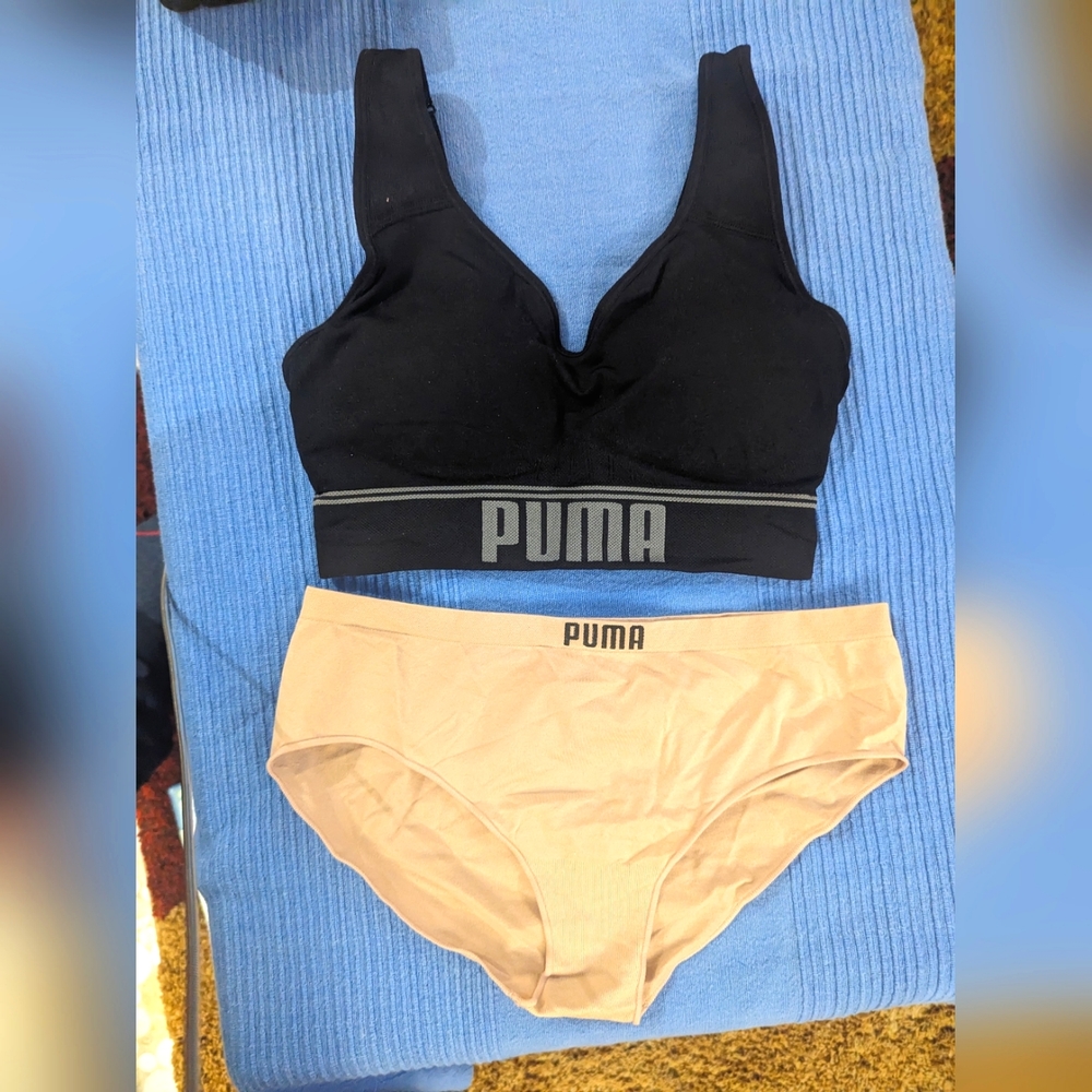 S: PUMA Sports Bra & Panty Combo Set